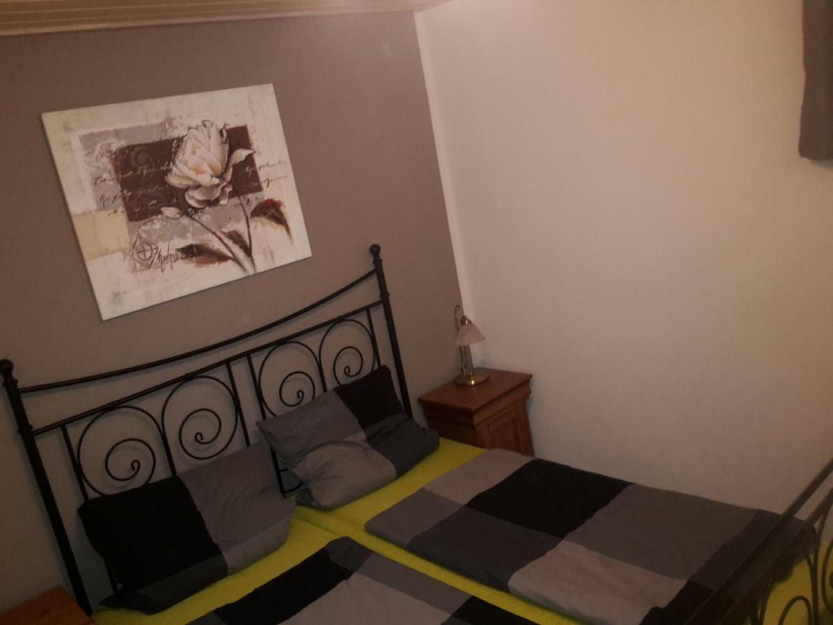 Ferienwohnung Pliefke Winringen Luaran gambar